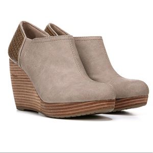 Dr scholl’s harlow wedge bootie - 9 - taupe - memory foam